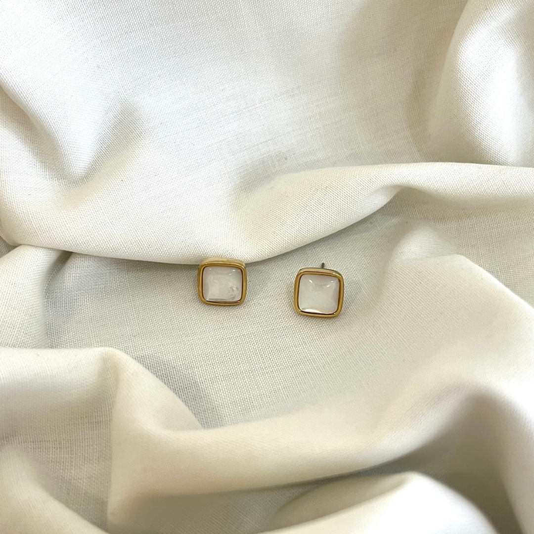 DR Mother-of-pearl Earrings